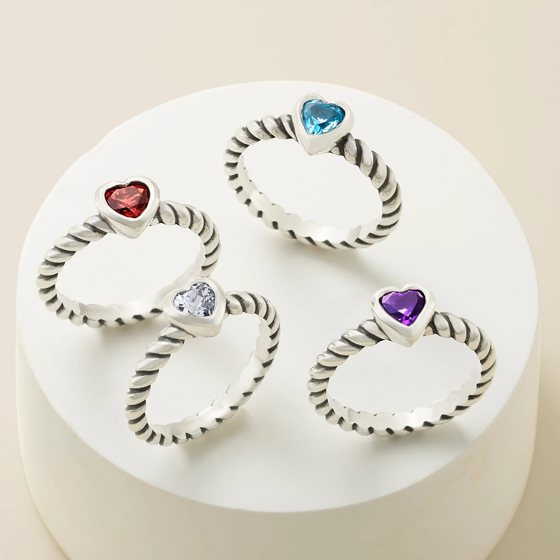 Gemstone Heart Twisted Wire Ring - Image 2