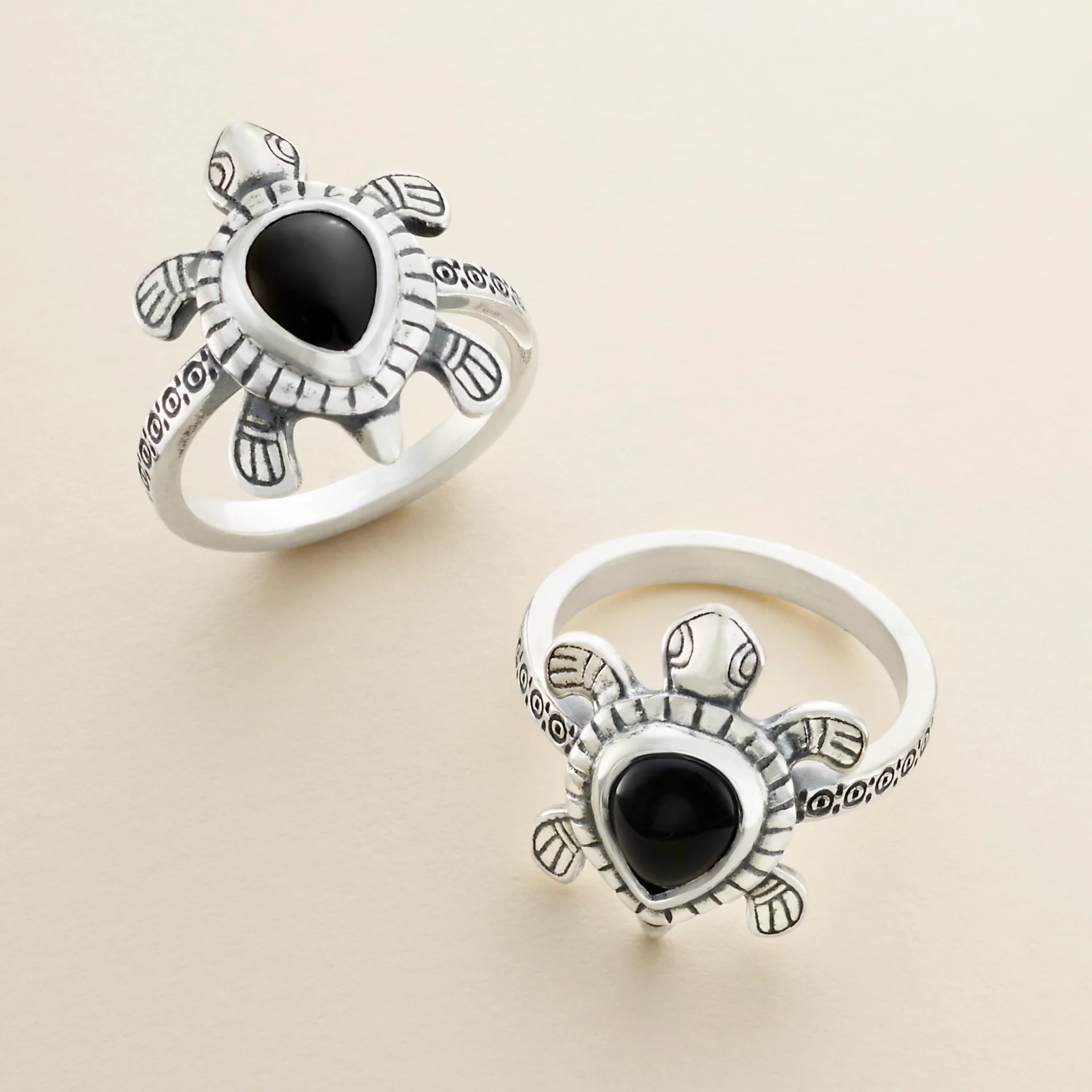 Turtle Gemstone Ring - Image 2